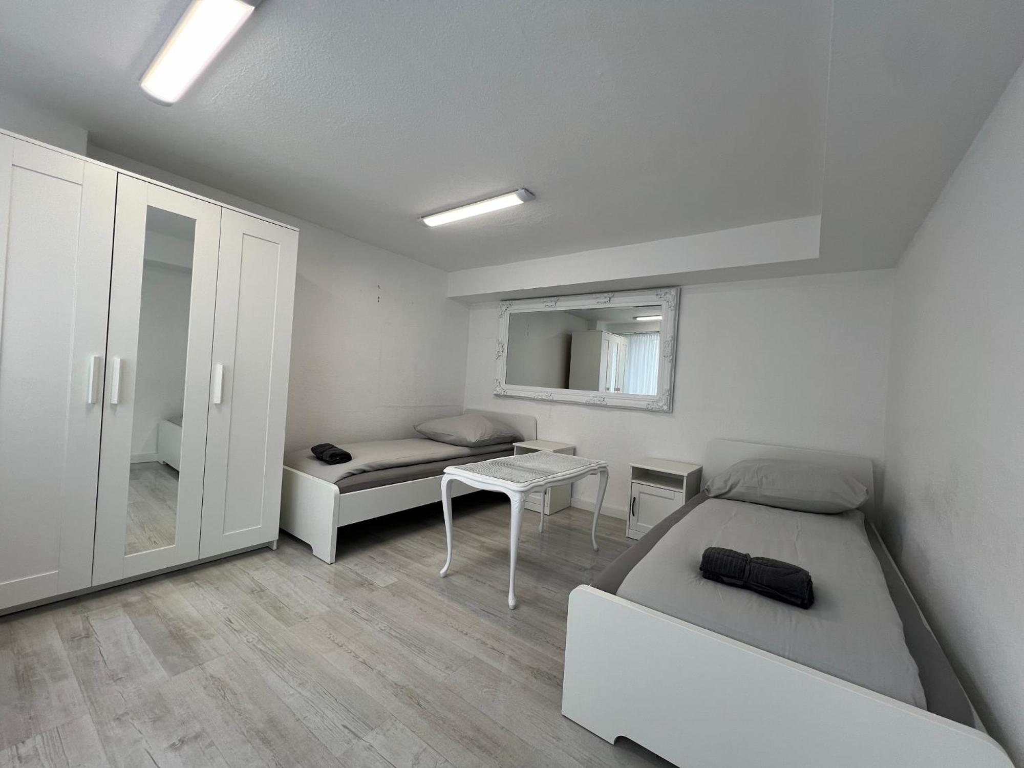 Hotel Mieterlux Frankfurt Heusenstamm 46 Esterno foto